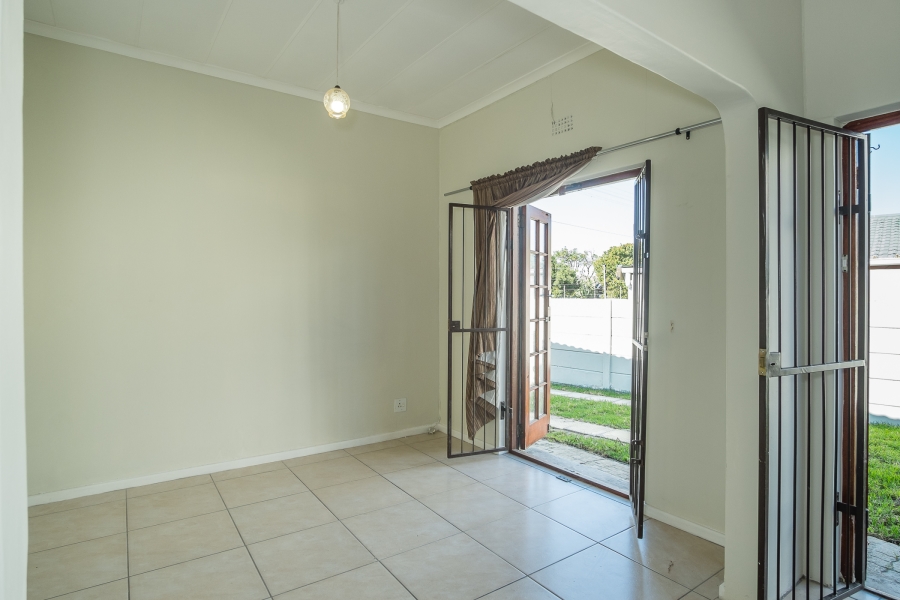 To Let 2 Bedroom Property for Rent in Plumstead Western Cape